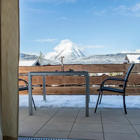 Daire Living Seefeld Private Luxury Retreat *